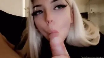 Vikkzy Gives A Head To A Random Guy