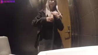 Swedish Sara Masturbates Her Pussy Before She Pisses