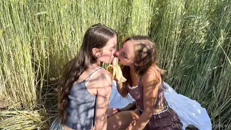 Anya Matusevich & Livinia Roberts Outdoor Lesbian Sextape