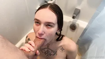 Itsluv Sucks Dick While In Shower