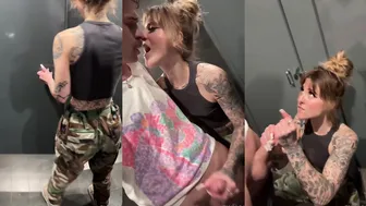 Awlivv Jerks TheFleshMechanics Dick Gets Cum On Her Palms