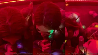 Josefin Ottosson & Kattpaow Blowjob Sextape In The Club