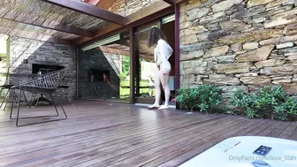 Love Lilah Fucked In Outdoor Jacuzzi