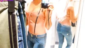 Swedish Bubbelyummi Rubs Her Pussy In Changing Room